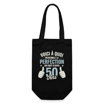 This is what 50-year-old perfection looks like - Gift Bag for Bottles - black - Front
