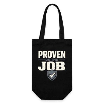 workers who are trained as welders and - Gift Bag for Bottles - black - Front