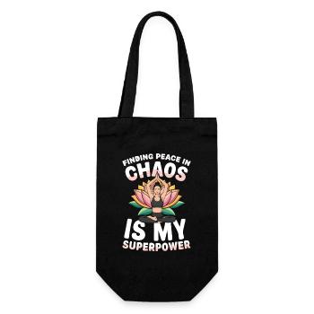  Finding Peace In Chaos Is My Superpower Yoga - Geschenkbeutel für Flaschen - Schwarz - Vorne