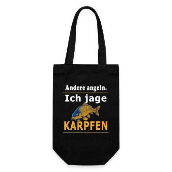 Andere angeln ich jage Karpfen – Karpfenangler - Geschenkbeutel für Flaschen - Schwarz - Vorne