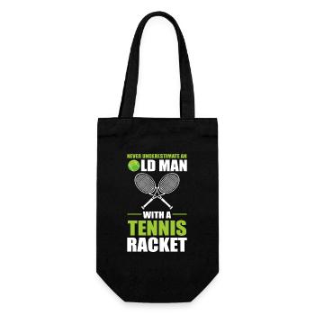 Never Underestimate An Old Man With A Tennis - Geschenkbeutel für Flaschen - Schwarz - Vorne