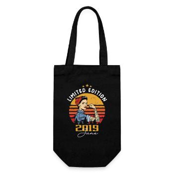 Vintage 2019 - Born In June 2019 - Gift Bag for Bottles - black - Front