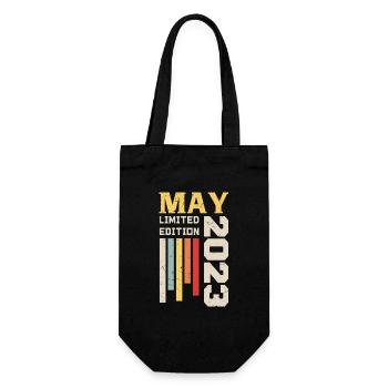 Mai 2023 - Geburtstagsgeschenk geboren im Mai 2023 Mai - Geschenkbeutel für Flaschen - Schwarz - Vorne