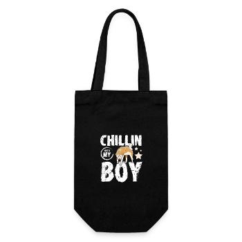 Chillin with my Akita boy - Geschenkbeutel für Flaschen - Schwarz - Vorne