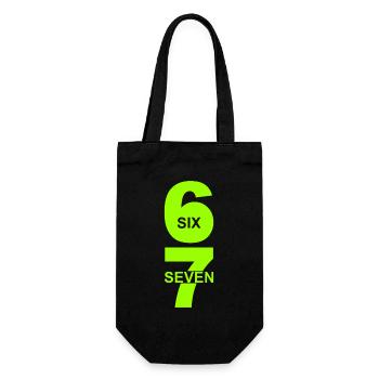 Six Seven - 67 - Faute de frappe - Mème - Basket - 6-7 - Sac à bouteille - noir - Devant