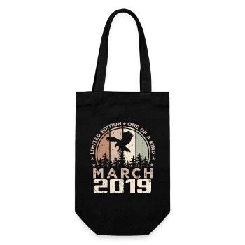 Incomparable since March 2019, 5th Anniversary - Gift Bag for Bottles - black - Front