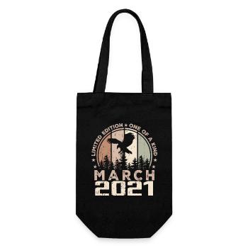 Unvergleichlich seit März 2021, 3. Jubiläum - Geschenkbeutel für Flaschen - Schwarz - Vorne