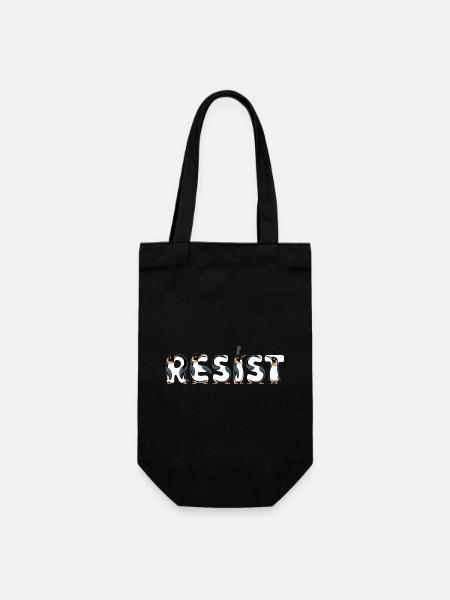 Penguin Protests Resistance Taxes - Gift Bag for Bottles - black