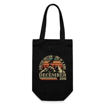 Vintage December 2011, Awesome since December 2011 - Gift Bag for Bottles - black - Front