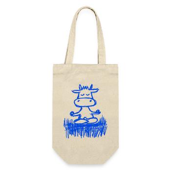 Zen-Kuh auf der Wiese - Geschenkbeutel für Flaschen - Natur - Vorne