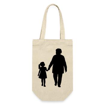 Großeltern Enkelkind Silhouette Spazieren Familie - Geschenkbeutel für Flaschen - Natur - Vorne
