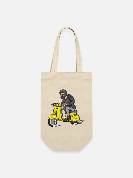 Maskierter Scooter-Pilot im Hoodie - Geschenkbeutel für Flaschen - Natur