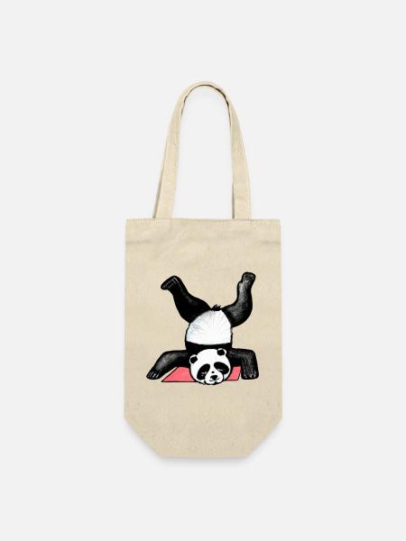 Panda Akrobat auf Matte - Geschenkbeutel für Flaschen - Natur