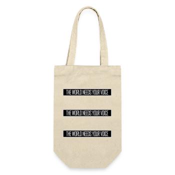 Die Welt Braucht Deine Stimme Inspirierend Zitat - Geschenkbeutel für Flaschen - Natur - Vorne
