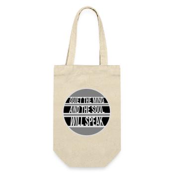 Quiet The Mind And The Soul Will Speak Ruhe Spruch - Gift Bag for Bottles - nature - Front