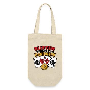 Bluffen gehört zum Handwerk – Poker Karten Shirt - Geschenkbeutel für Flaschen - Natur - Vorne