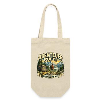 Abenteuer ruft Berge und Camper - Geschenkbeutel für Flaschen - Natur - Vorne