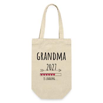 Pregnancy Announcement – Oma 2027 Geschenk - Geschenkbeutel für Flaschen - Natur - Vorne