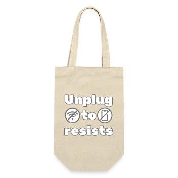 Unplug to Resist – DigitalDetox Statement Design - Gift Bag for Bottles - nature - Front