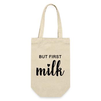 BUT FIRST MILK. Geschenkidee für Mutter & Kind - Geschenkbeutel für Flaschen - Natur - Vorne