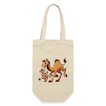 Camel mother with child frolicking - Gift Bag for Bottles - nature - Front