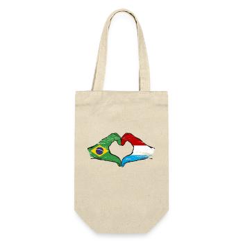 Brésil Luxembourg Drapeau Mains Coeur Forme Utilisé - Sac à bouteille - nature - Devant