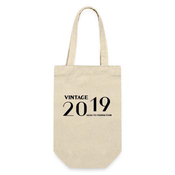 Jahrgang 2019 in Perfektion gereift - Geschenkbeutel für Flaschen - Natur - Vorne