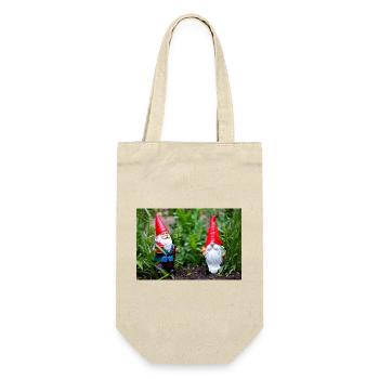 Gartenwichtel im Blumengarten - Geschenkbeutel für Flaschen - Natur - Vorne