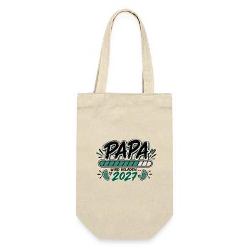 Papa wird geladen 2027 - Geschenk werdender Vater - Geschenkbeutel für Flaschen - Natur - Vorne