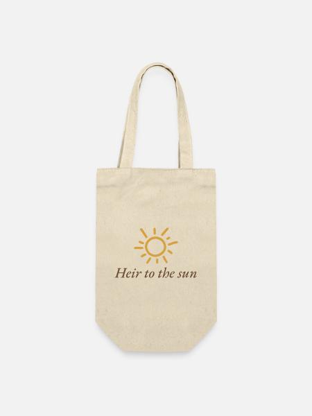 Erbe der Sonne. Erbe der Sonne - Geschenkbeutel für Flaschen - Natur