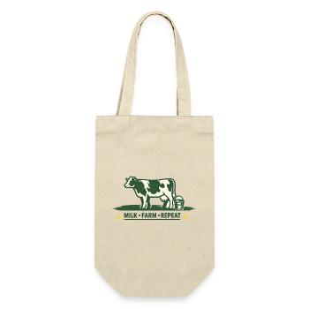 For farmers. Cow with Milk Farm Repeat - Gift Bag for Bottles - nature - Front
