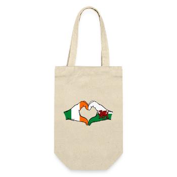Irland Wales Flagge Hände Herzform - Geschenkbeutel für Flaschen - Natur - Vorne