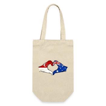 Singapour Australie drapeau mains coeur utilisé - Sac à bouteille - nature - Devant
