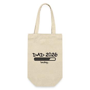 Dad 2026 lädt - Schwangerschaft Baby Vater to be - Geschenkbeutel für Flaschen - Natur - Vorne
