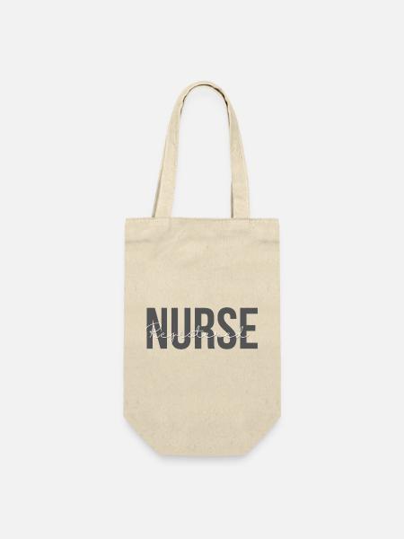 Examinierte Krankenschwester – Pflegegeschenk - Geschenkbeutel für Flaschen - Natur