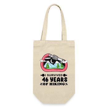 Berg Wanderer 46. Geburtstag 46 Jahre alt Geschenk - Geschenkbeutel für Flaschen - Natur - Vorne
