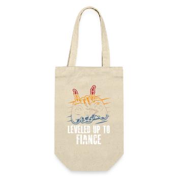 Leveled Up To Fiance Newly Engaged Couple - Geschenkbeutel für Flaschen - Natur - Vorne