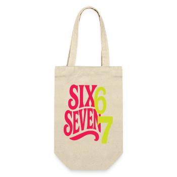 SIX SEVEN - 6 7 Pop Retro Typographic Design - Gift Bag for Bottles - nature - Front