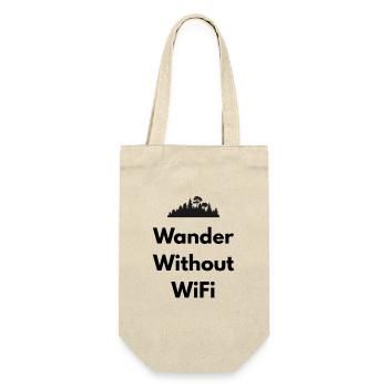 Wander Without WiFi – Abenteuer Shirt - Geschenkbeutel für Flaschen - Natur - Vorne