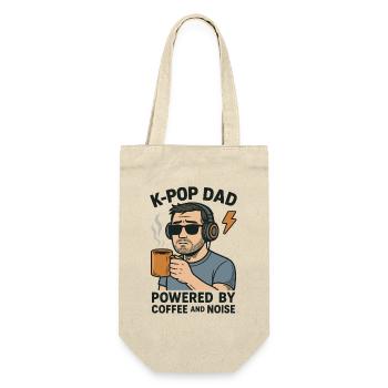 K Pop Dad Powered By Coffee And Noise - Gift Bag for Bottles - nature - Front