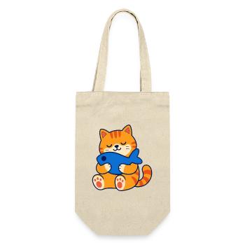 Orangefarbene getigerte Katze umarmt ein Fischkissen - Geschenkbeutel für Flaschen - Natur - Vorne