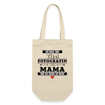 Ich habe zwei Titel Fotografin und Mama - Geschenkbeutel für Flaschen - Natur - Vorne