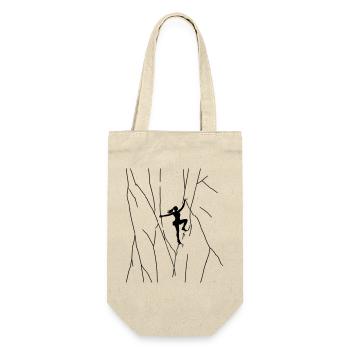 Girl climbs on rock outdoor bouldering free solo - Gift Bag for Bottles - nature - Front
