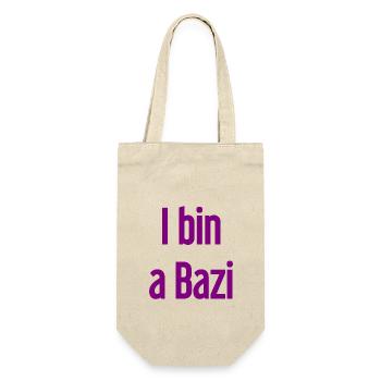 I bin a Bazi – Bayerischer Spruch mit Humor - Geschenkbeutel für Flaschen - Natur - Vorne