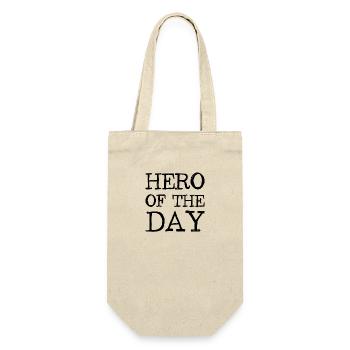Hero of the Day - Held des Tages - Geschenkbeutel für Flaschen - Natur - Vorne