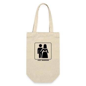 Cute "Just Married" design for him and her - Gift Bag for Bottles - nature - Front