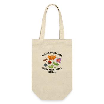 You are never alone there are always bugs - Gift Bag for Bottles - nature - Front