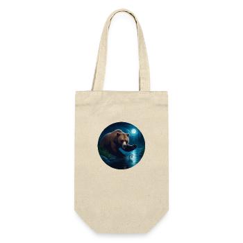Bear catches fish by moonlight - Gift Bag for Bottles - nature - Front