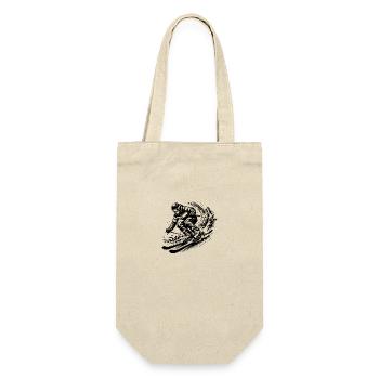 Skiing with impressive dynamics in the snow - Gift Bag for Bottles - nature - Front