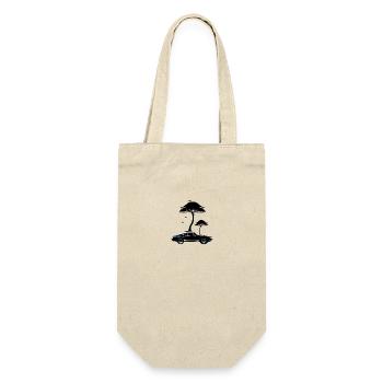 car silhouette wall art piece that showcases the - Sac à bouteille - nature - Devant